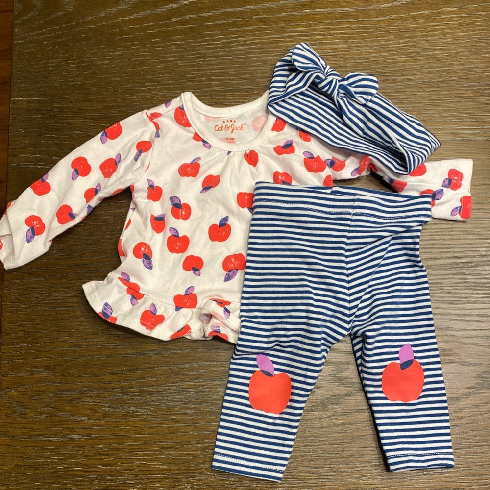 3 piece apple outfit